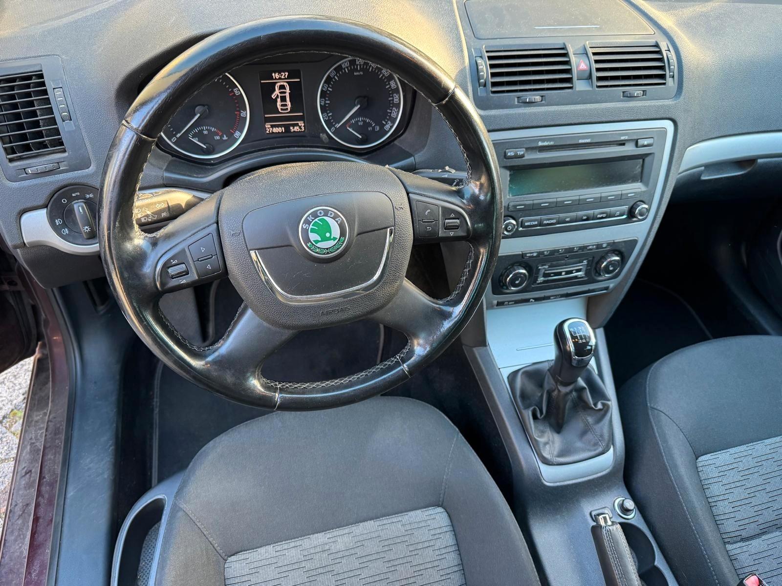 Skoda Octavia 2013 — photo 18