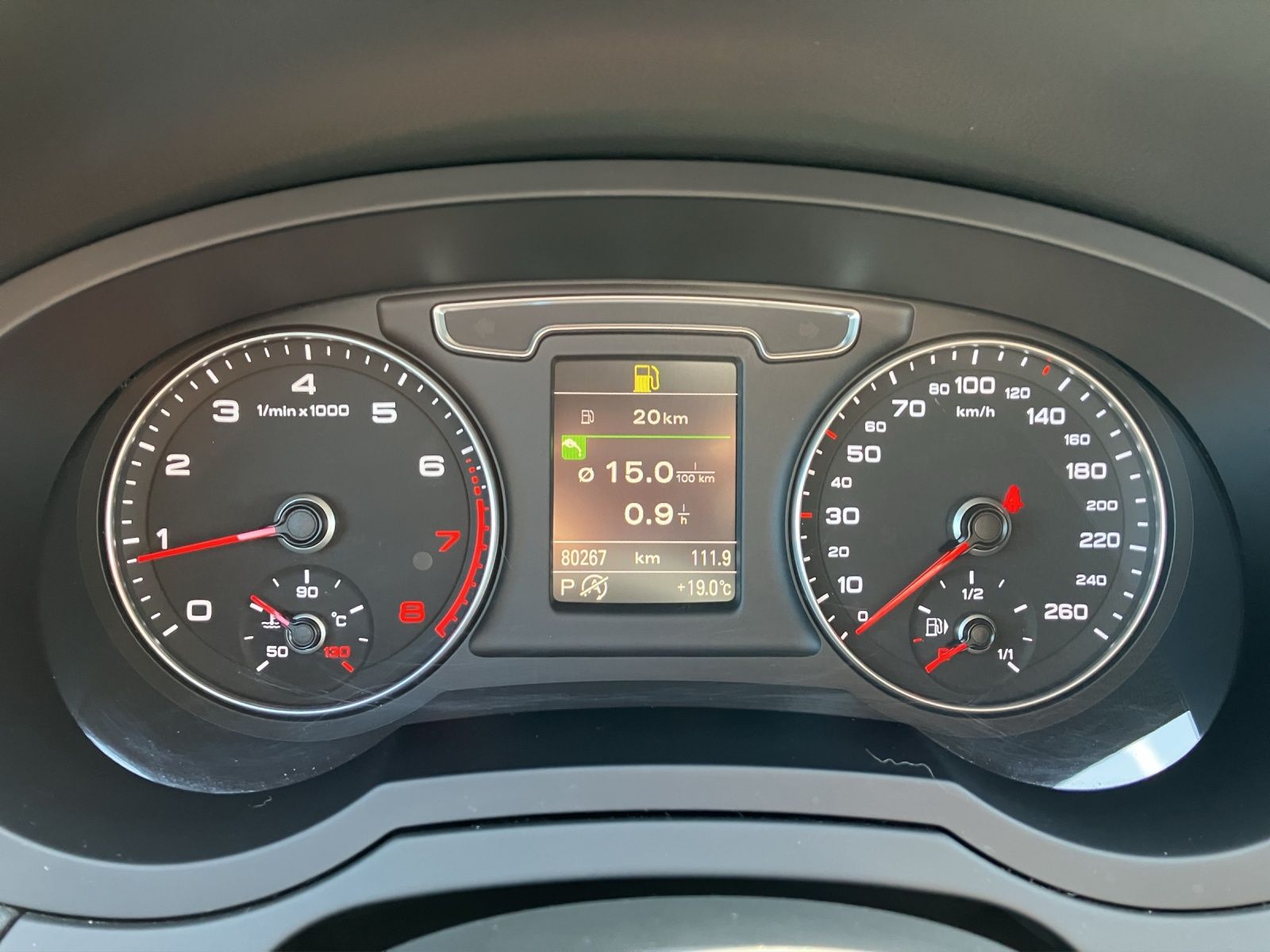 Fahrzeugabbildung Audi Q3 sport quattro S-Line LED Nappa
