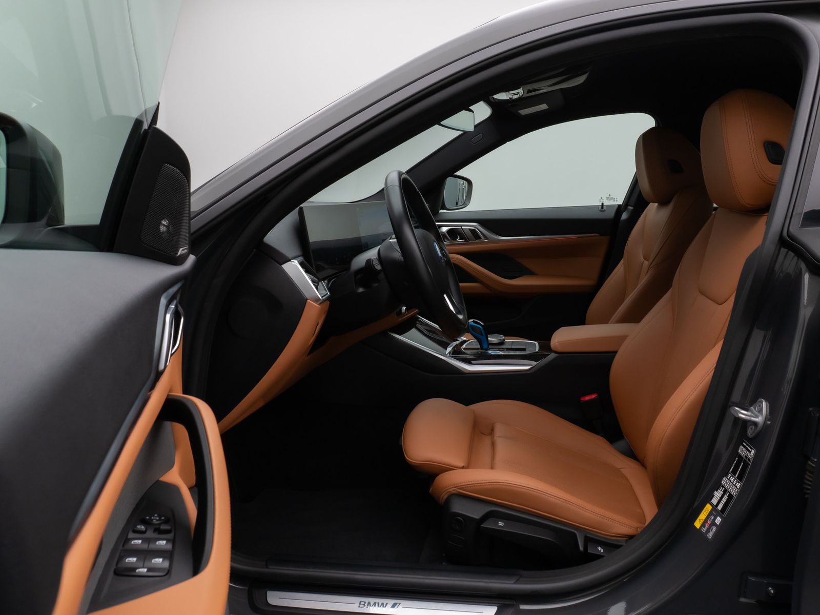 Fahrzeugabbildung BMW i4 eDrive40 Gran Coupé Kamera HUD DAB H/K Komfor