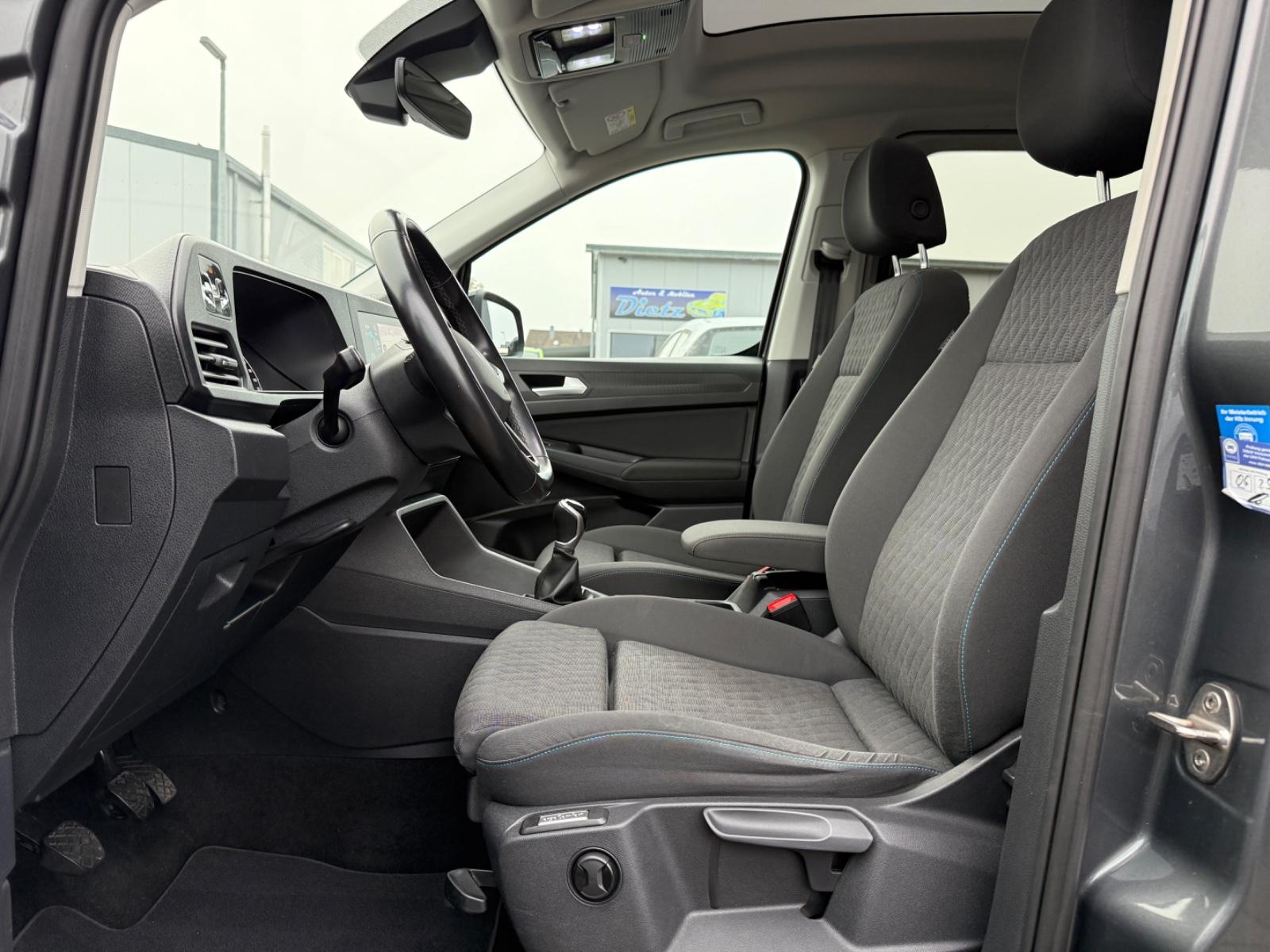 Volkswagen Caddy Maxi Move 7-Sitzer PANO StdHzg. AHK Ergo