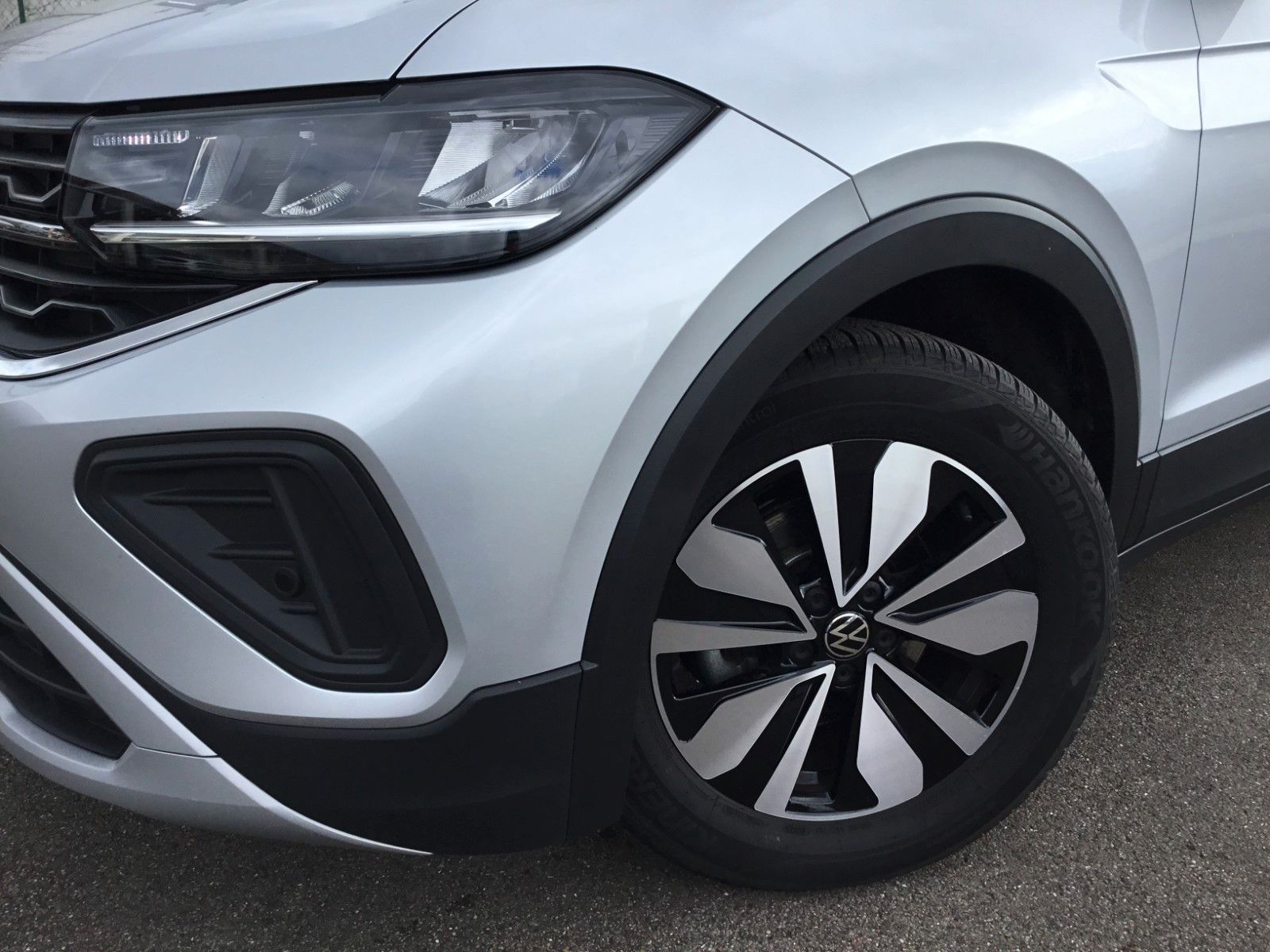 Fahrzeugabbildung Volkswagen T-Cross 1.0 TSI DSG GOAL+AHK+ACC+AppConnect+LED