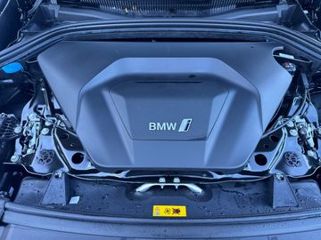 BMW iX1 xDrive30 Head-Up DAB LED RFK Komfortzg. Shz