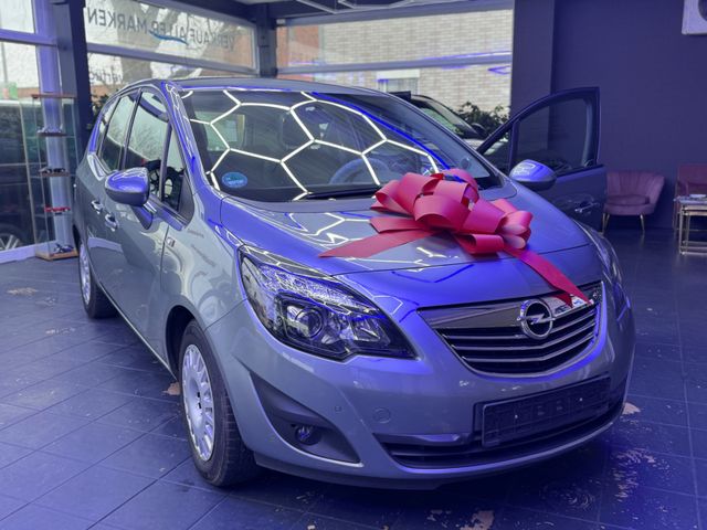 Opel Meriva B Innovation*1 HAND*AHK*SHZ*PDC*TEMPOMAT