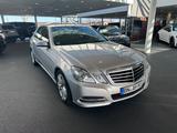 Mercedes-Benz 220 Diesel*Facelift model*Bixenon - silberne Mercedes-Benz 220
