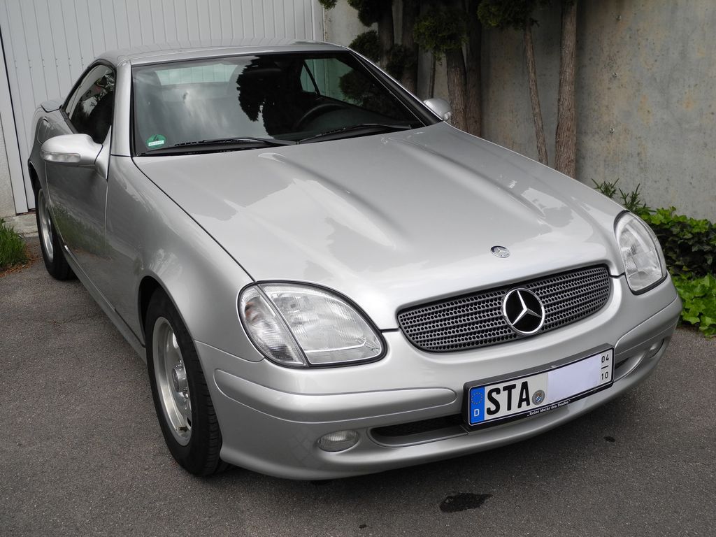 Mercedes-Benz SLK 200