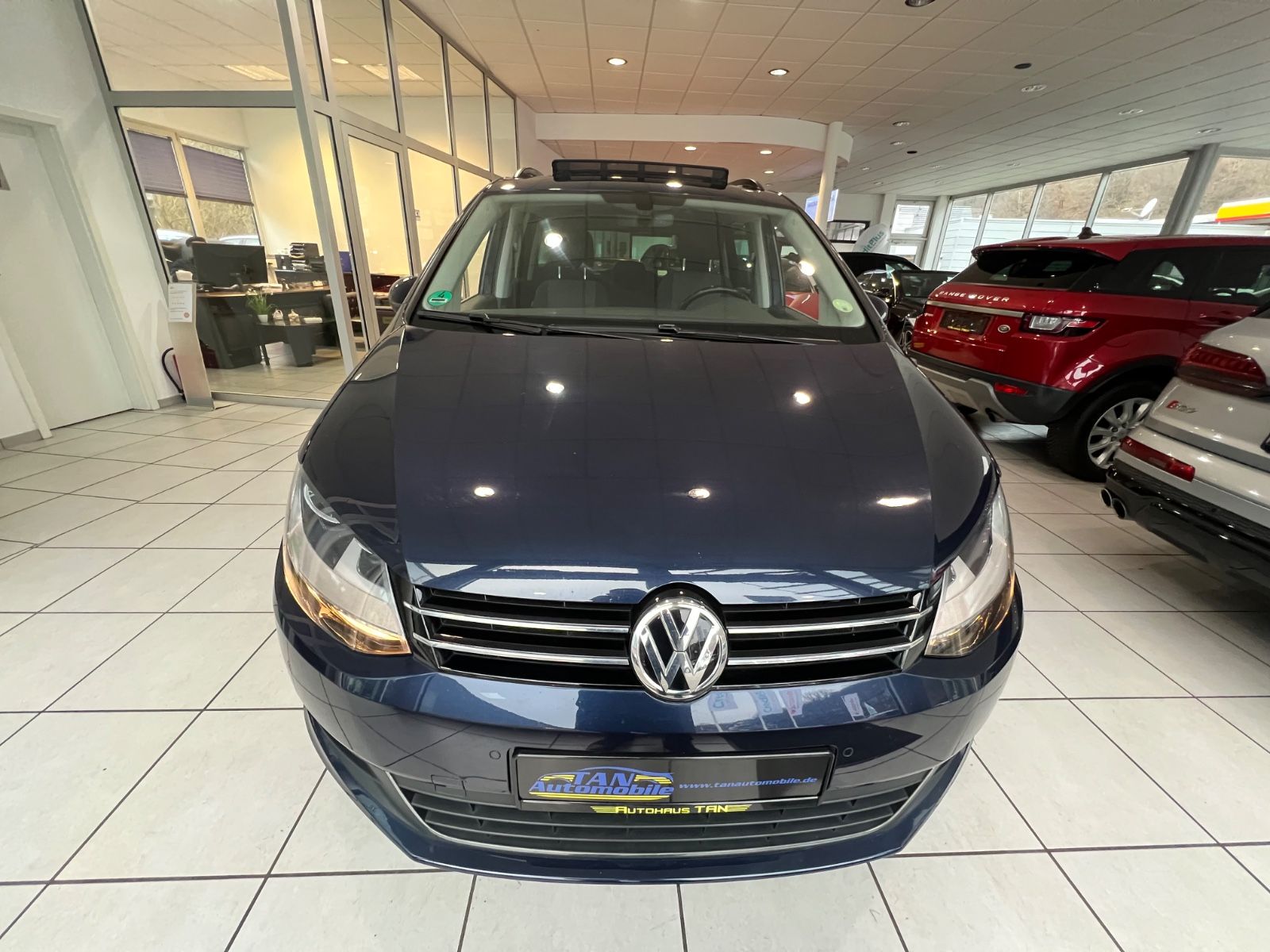 Fahrzeugabbildung Volkswagen Sharan 2.0 TDI Comfortline * PANO* R.KAMERA *AHK