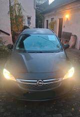 Opel Astra Sports Tourer zu verkaufen - Opel Astra: Verkaufen