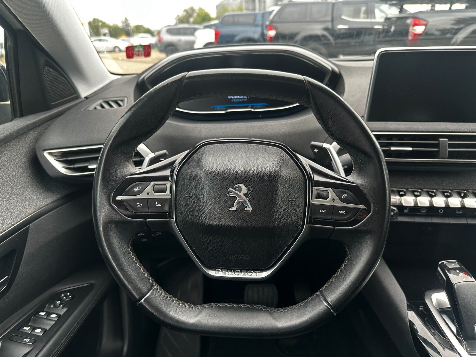 Fahrzeugabbildung Peugeot 3008 Teilleder/ Navi/ Sitzhzg / PDC