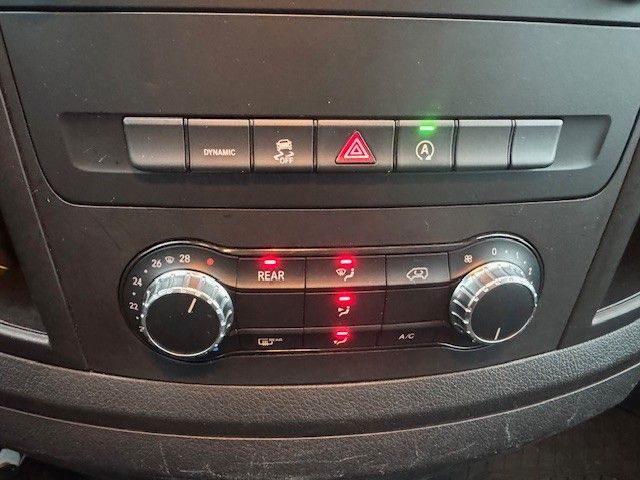 Fahrzeugabbildung Mercedes-Benz Vito Tourer 114 CDI Pro lang KAMERA NAVI 9 Sitze