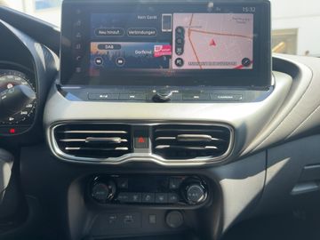 Nissan Juke N-CONNECTA 1.6 HYBRID 143 PS NAVIAUTOMATIK