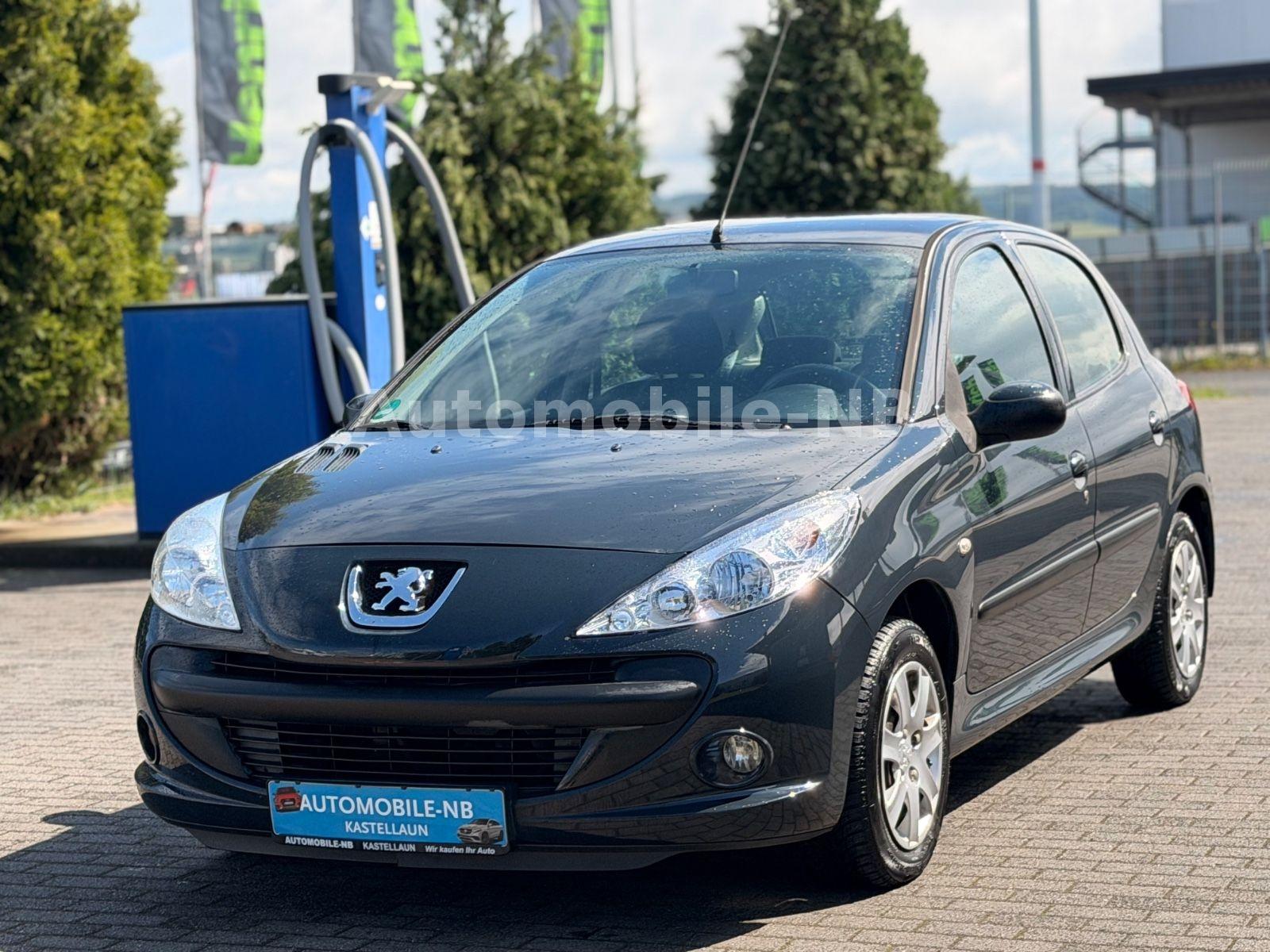 Peugeot 206 + Klimaanlage 89.000 KM TÜV 03/2028