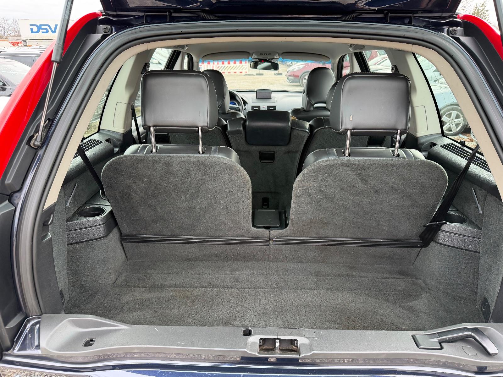 VOLVO XC90 D5 185 CH 4X4 BVA R-DESIGN 7 PLACES CUIR - GPS - XENON - ATTELAGE - 234000 km