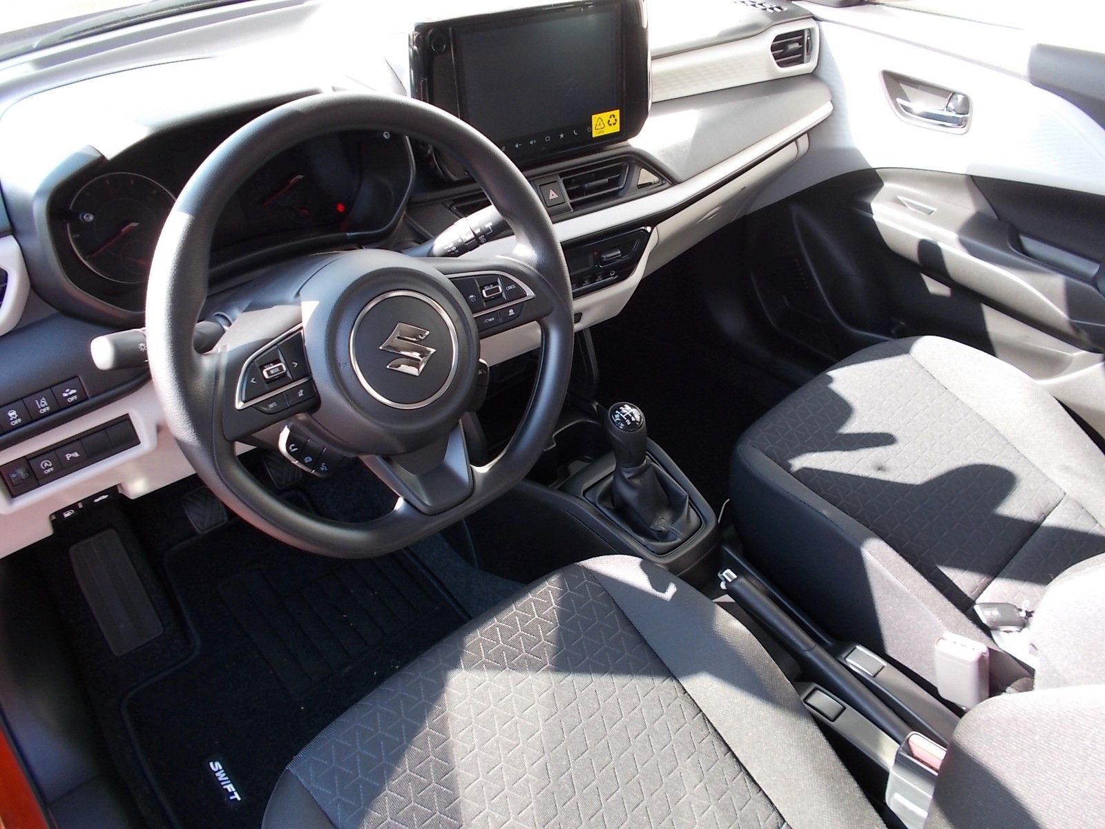 Suzuki Swift - Bild 4