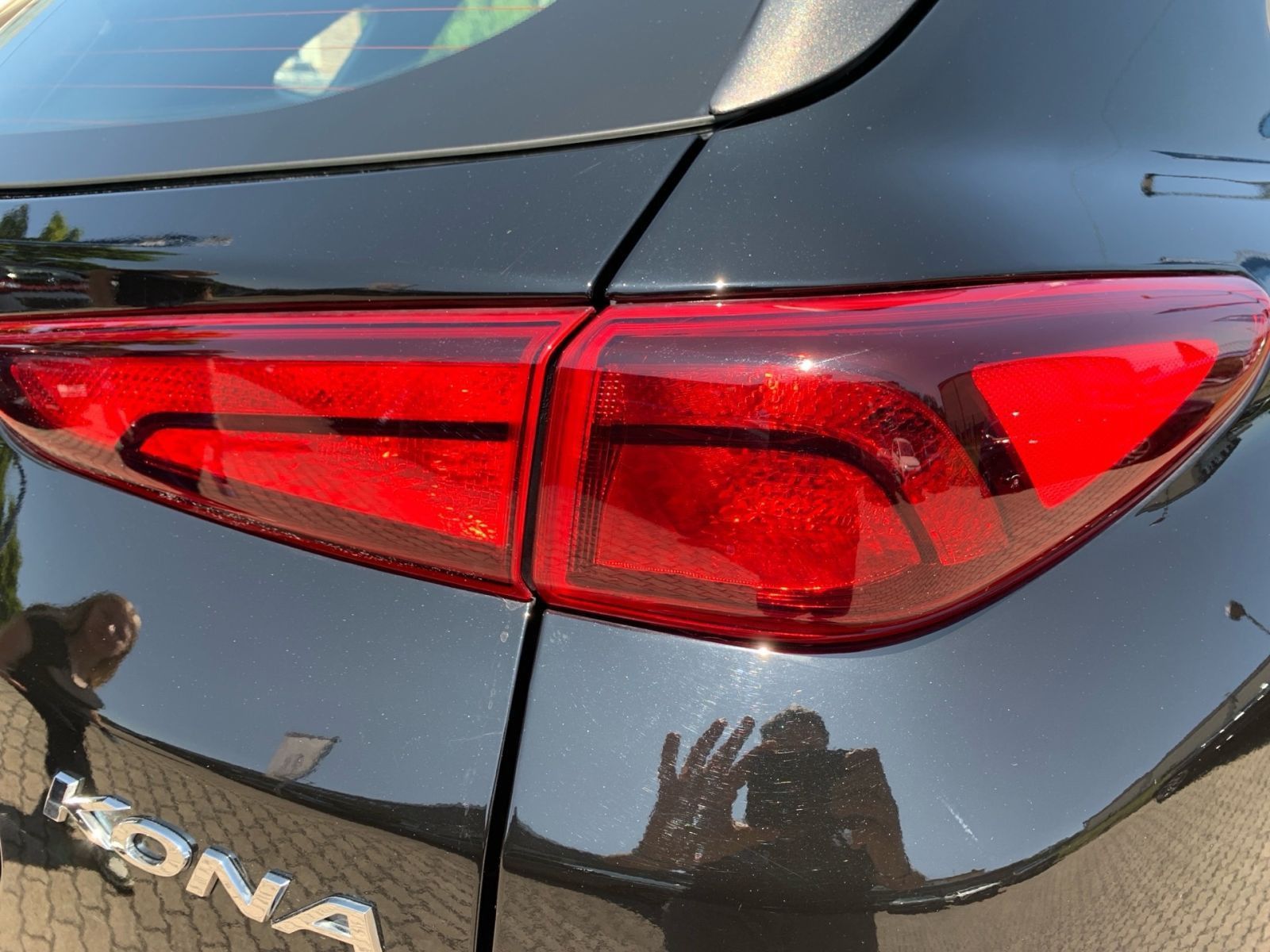 Fahrzeugabbildung Hyundai KONA Select Elektro 11kW OBC Kamera Sitzheizung