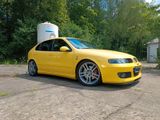 Seat Leon 1,8 20V T Cupra R  - Seat Leon: Gelb