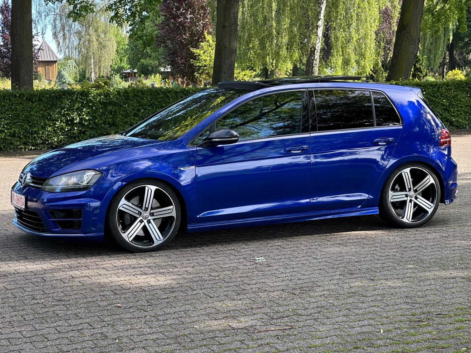 Volkswagen Golf 7 *R* 4-MOTION*PANO*ACC*KEY-GO*DYNAUDIO