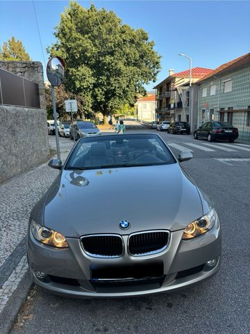 BMW 320i Cabrio