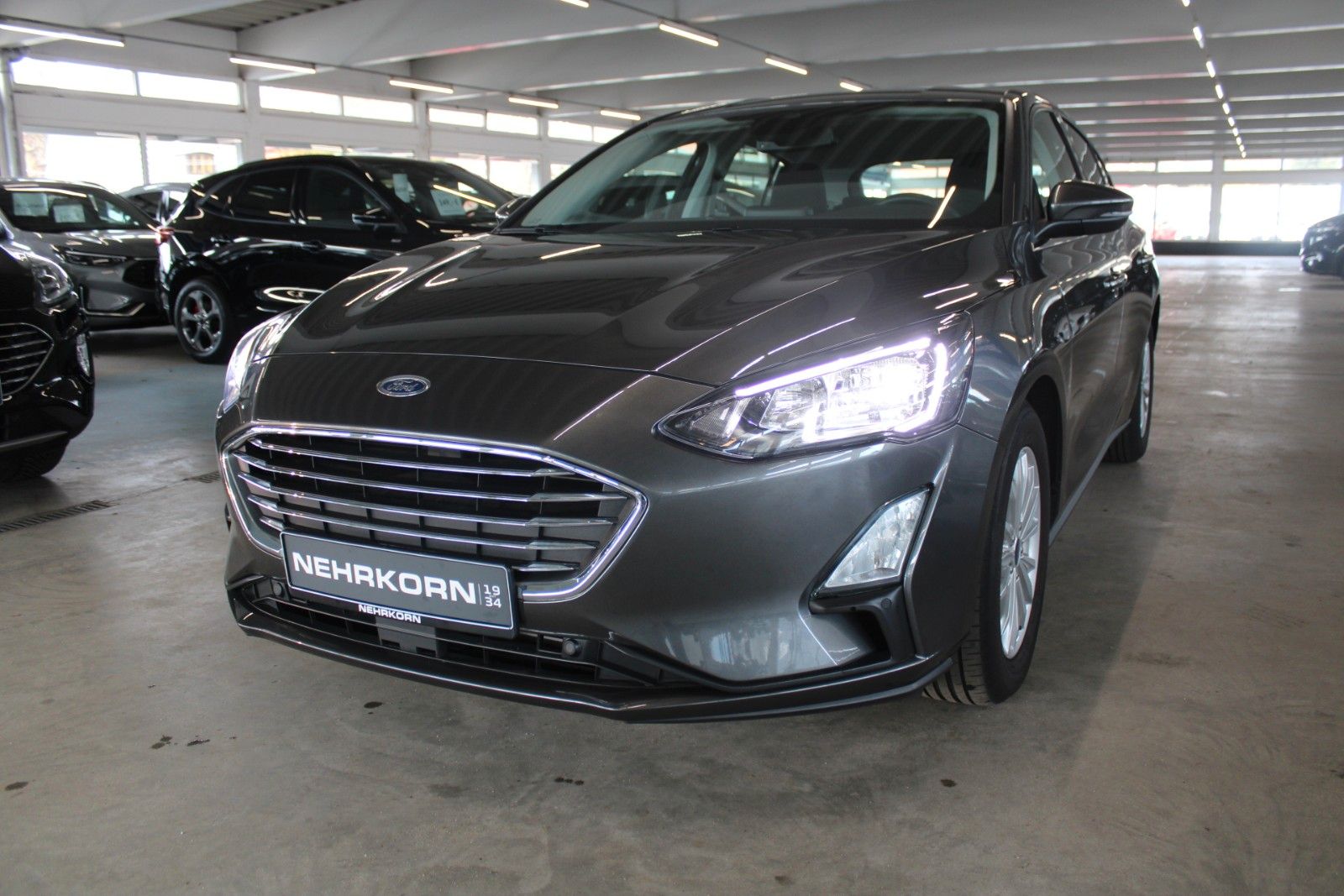 Fahrzeugabbildung Ford Focus Titanium LED WinterPaket DAB NAVI 1.Hand