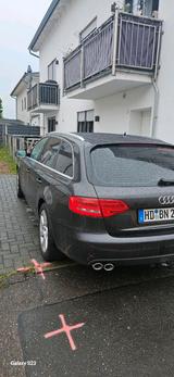 Audi a4 b8 diesel 2.0 170 Panoramă - Audi A4 mit Diesel-Antrieb: 170