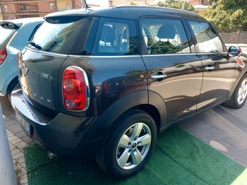 MINI Countryman D (Cooper) - 4