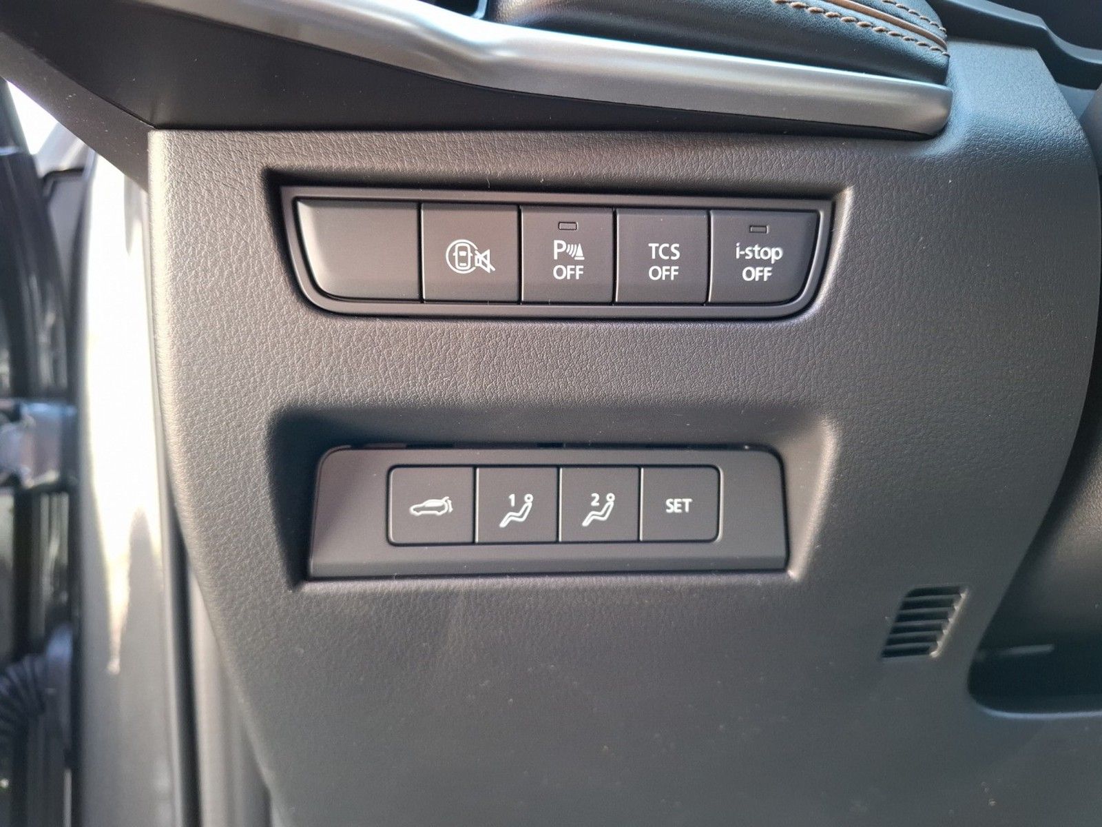 MAZDA CX-60 3.3L e-SKYACTIV D 254ps 8AT AWD Homura Plu - Image 20