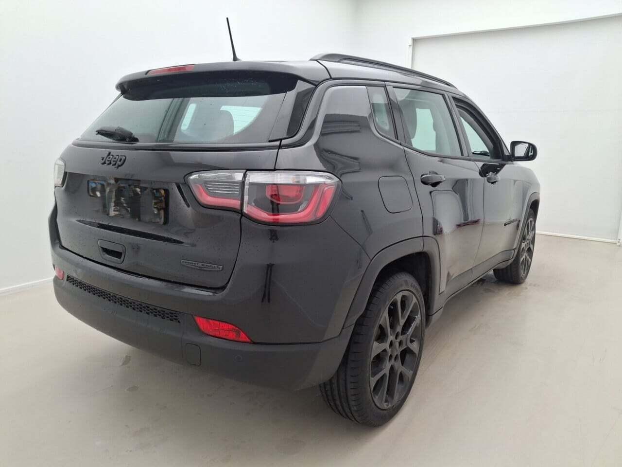 Jeep Compass  Night Eagle AHK neu