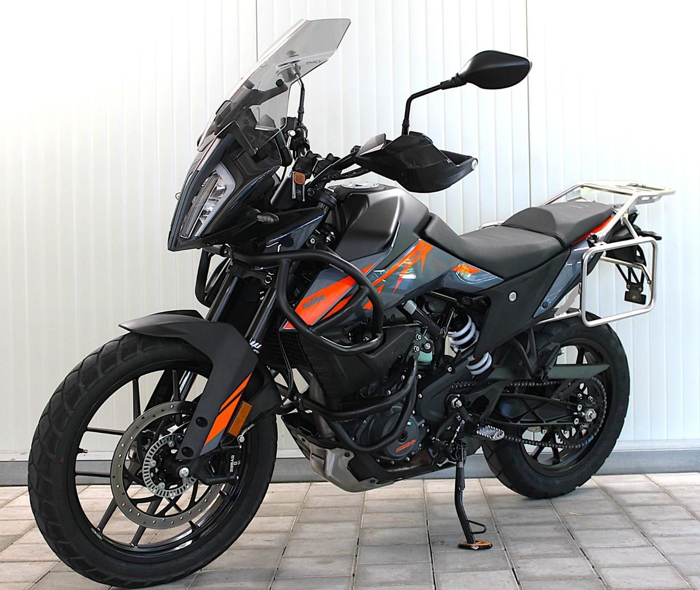 KTM 390 Adventure mit Zubehör vom Römer Team