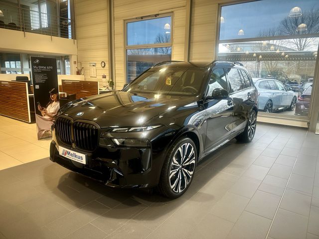 BMW X7 xDrive40d Verfügbar - AHK - Autobahnassistent