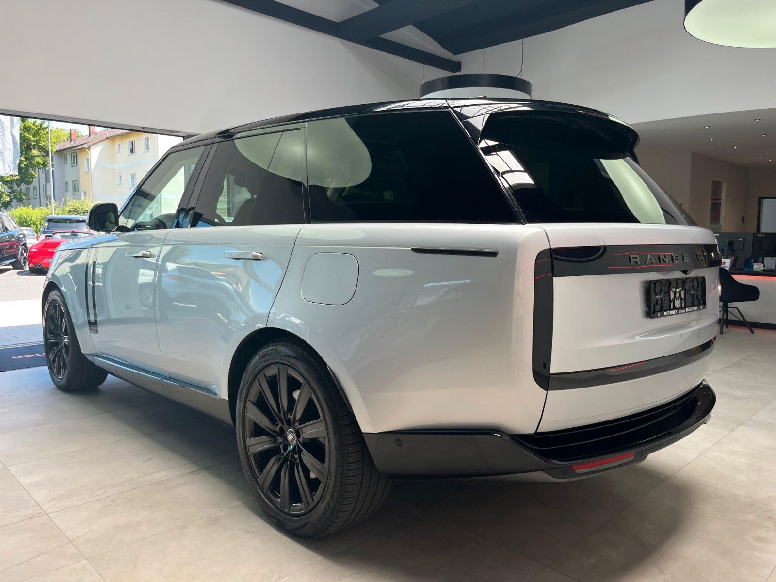 Fahrzeugabbildung Land Rover Range Rover Autobiography P510e*Garantie 05/2028