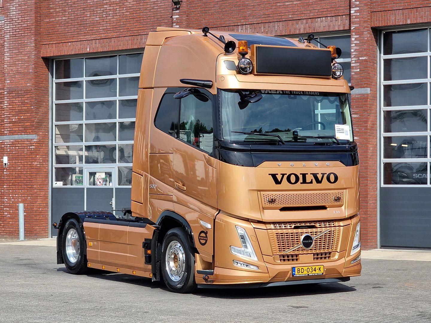 Volvo FH 13.500 Aero Globetrotter XL 4x2 - New - Full