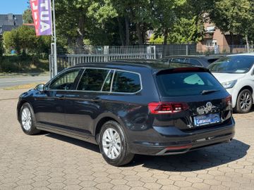 Volkswagen Passat - 5
