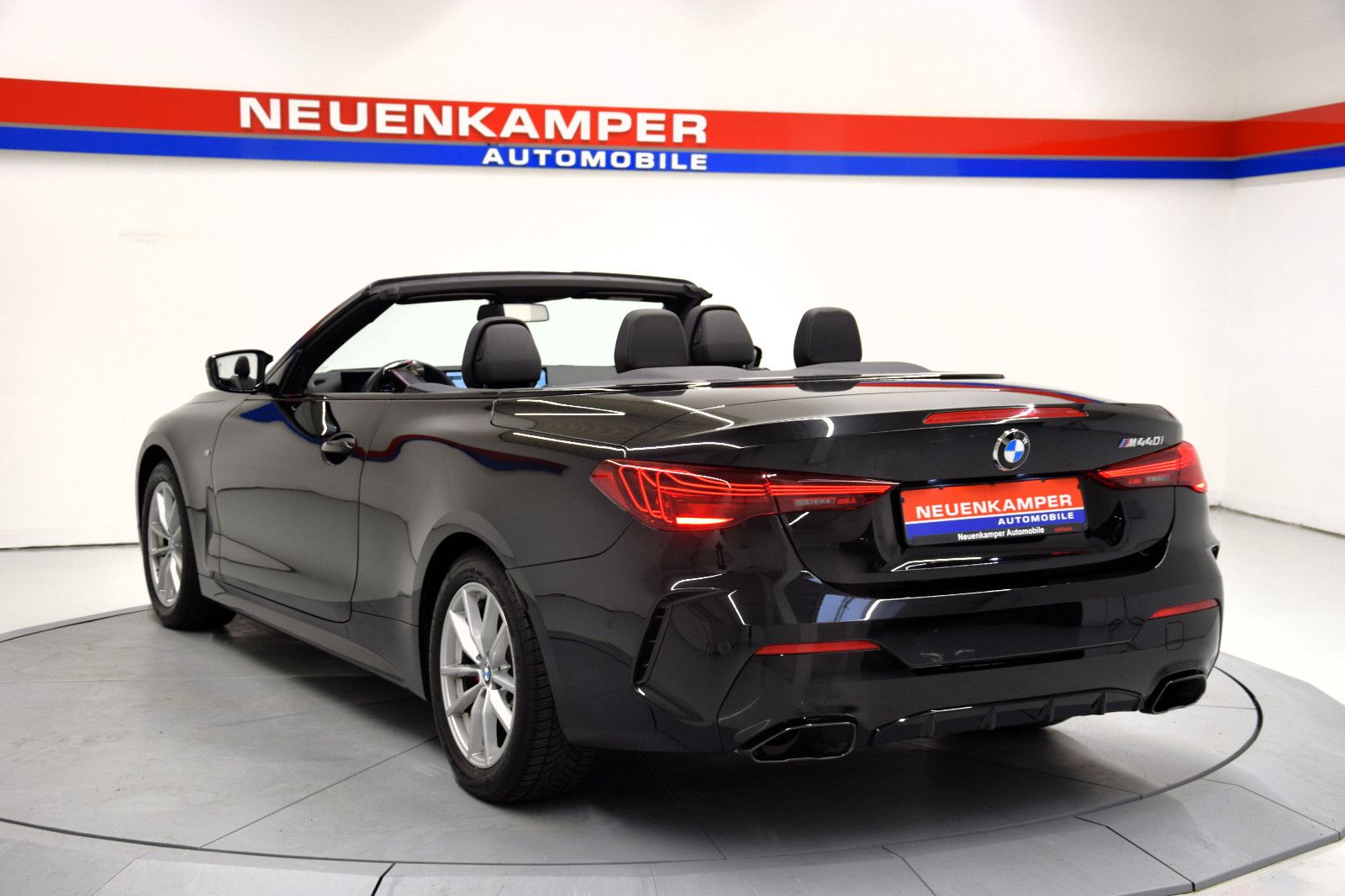 Fahrzeugabbildung BMW M440 i xDrive Cabrio Facelift ACC H&K HeadUp