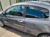 Renault Clio Dynamique 1.2 16V 75 Eco2 Dynamique - Renault Clio: 16v Dynamique