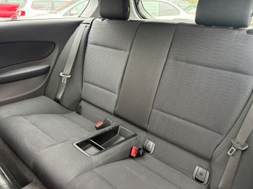 BMW 118 - 6