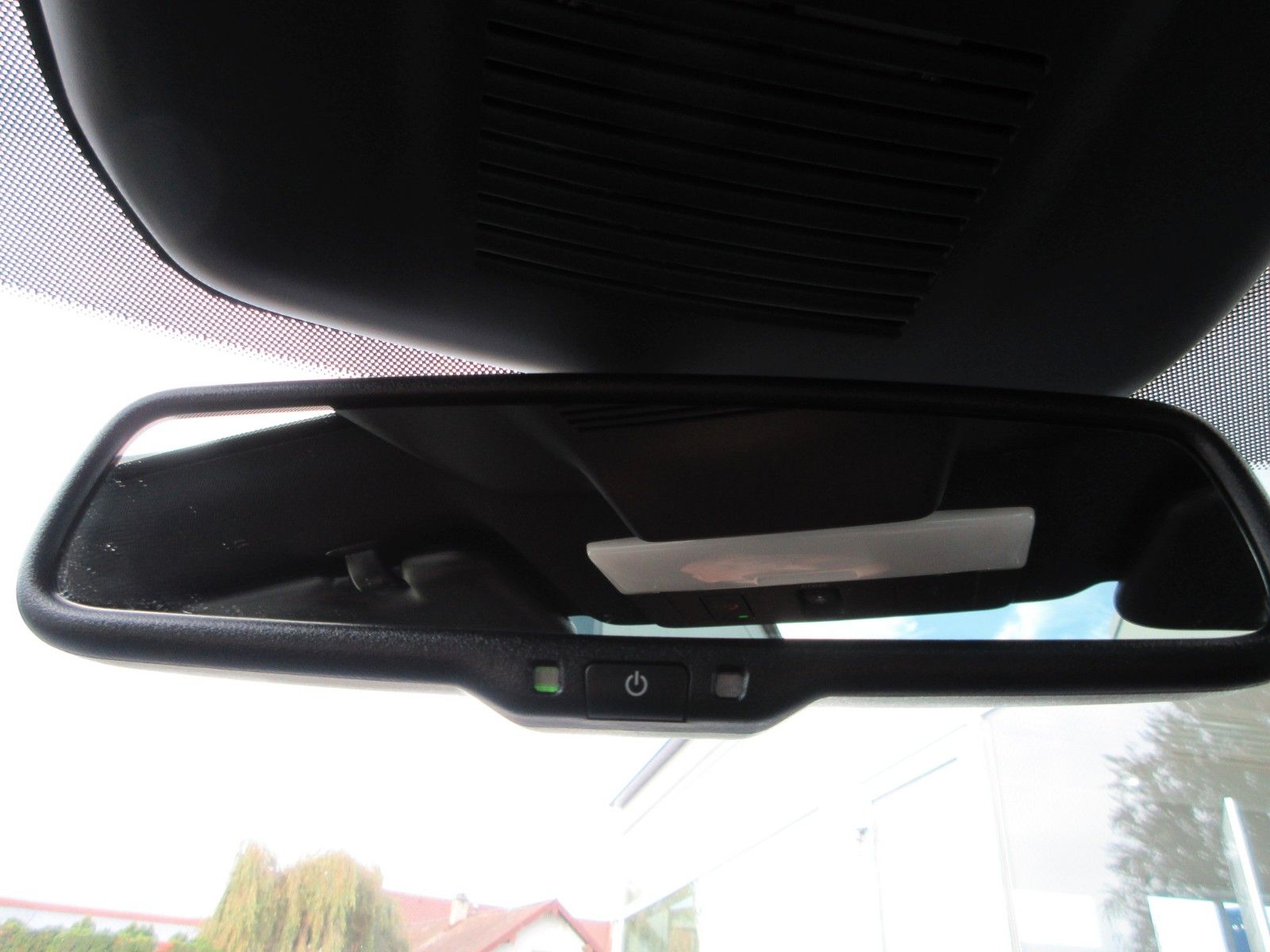 Fahrzeugabbildung Nissan Qashqai 1.3 Xtronic Automatik | Tekna+