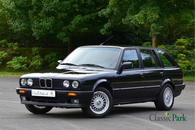 BMW 325i E30 Touring