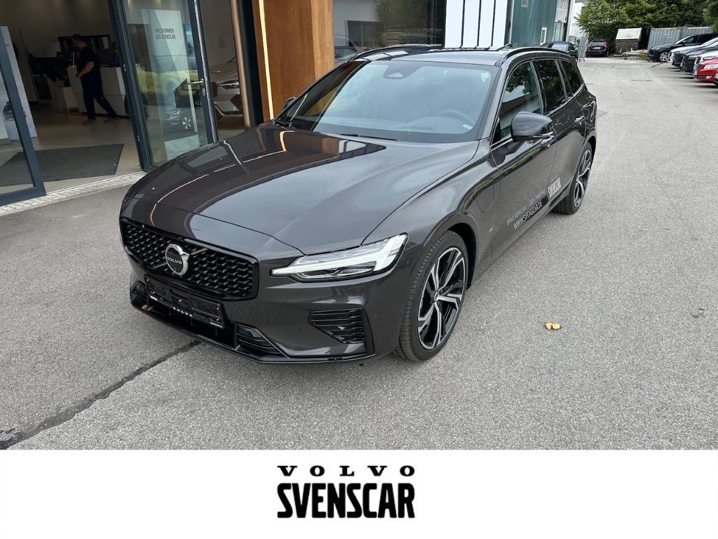Volvo V60 T6 Plus Dark Recharge Plug-In Hybrid AWD Twi