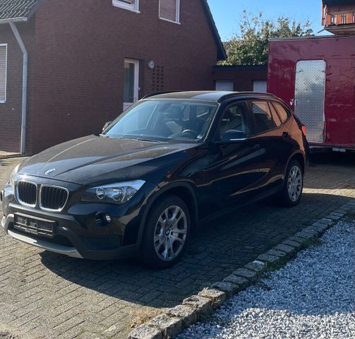 BMW X1 sDrive18i -