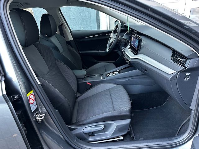 Octavia Combi Selection KAMERA;LED;SHZ;CARPLAY