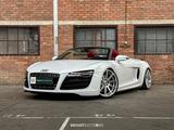 Audi R8 Spider 5.2 V10 FSI Quattro SPIDER - Audi R8 mit Benzin-Antrieb: Cabrio