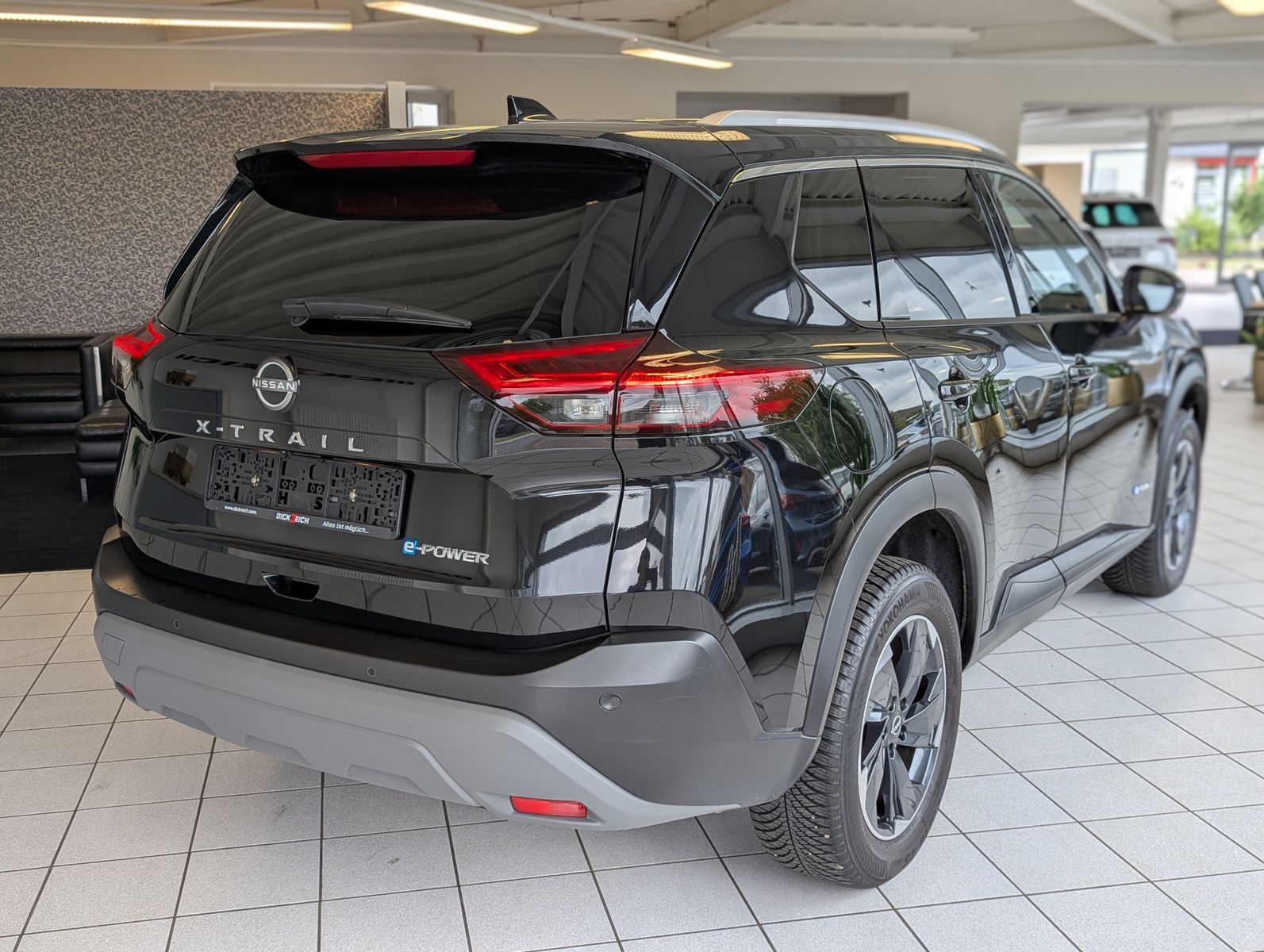 Fahrzeugabbildung Nissan X-Trail 1.5 e-Power N-Connecta ACC 360 Navi 12"