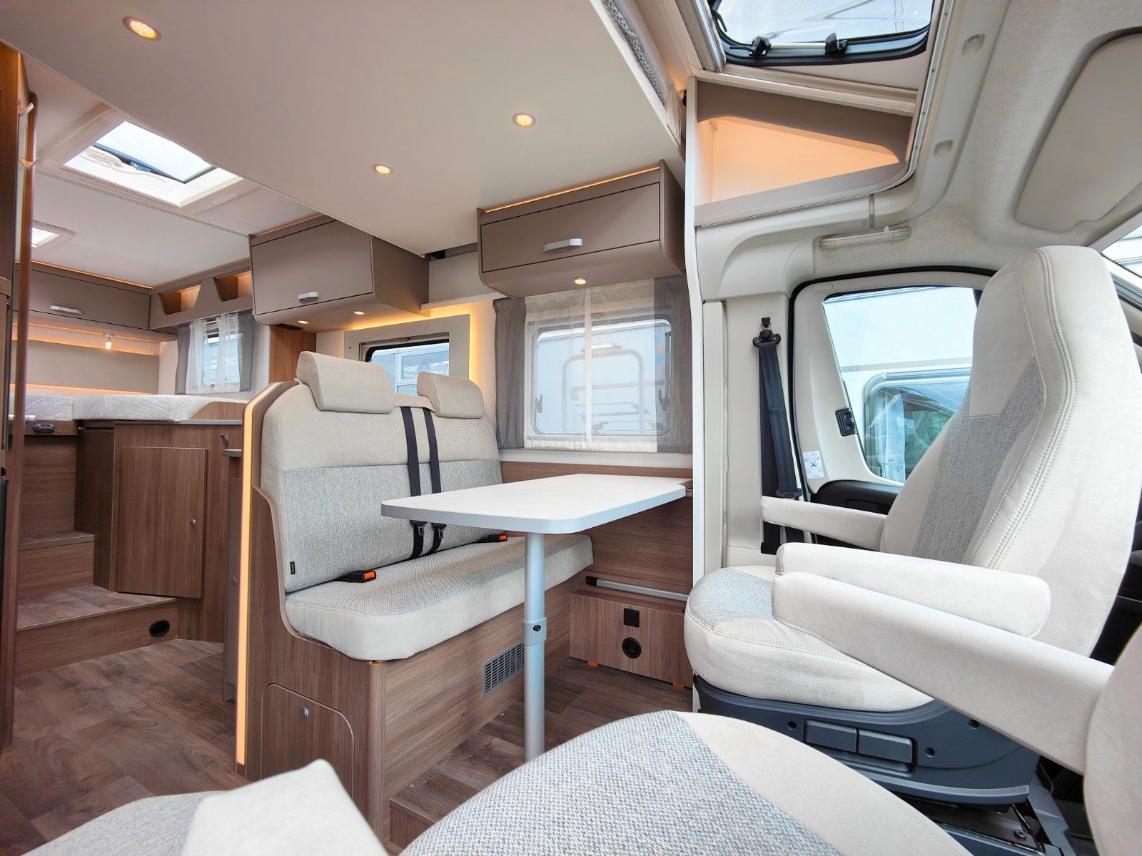 Fahrzeugabbildung Carado T-338  pro+ 2025 SUMMER SALE 8.808 € SPAREN