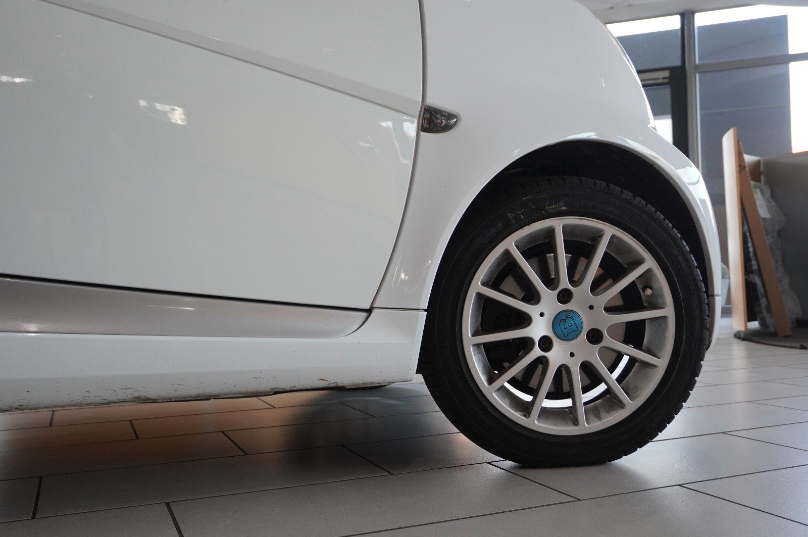 Fahrzeugabbildung Smart ForTwo 1.0 COUPE PASSION AUTOM. KLIMA/PANO/RADIO