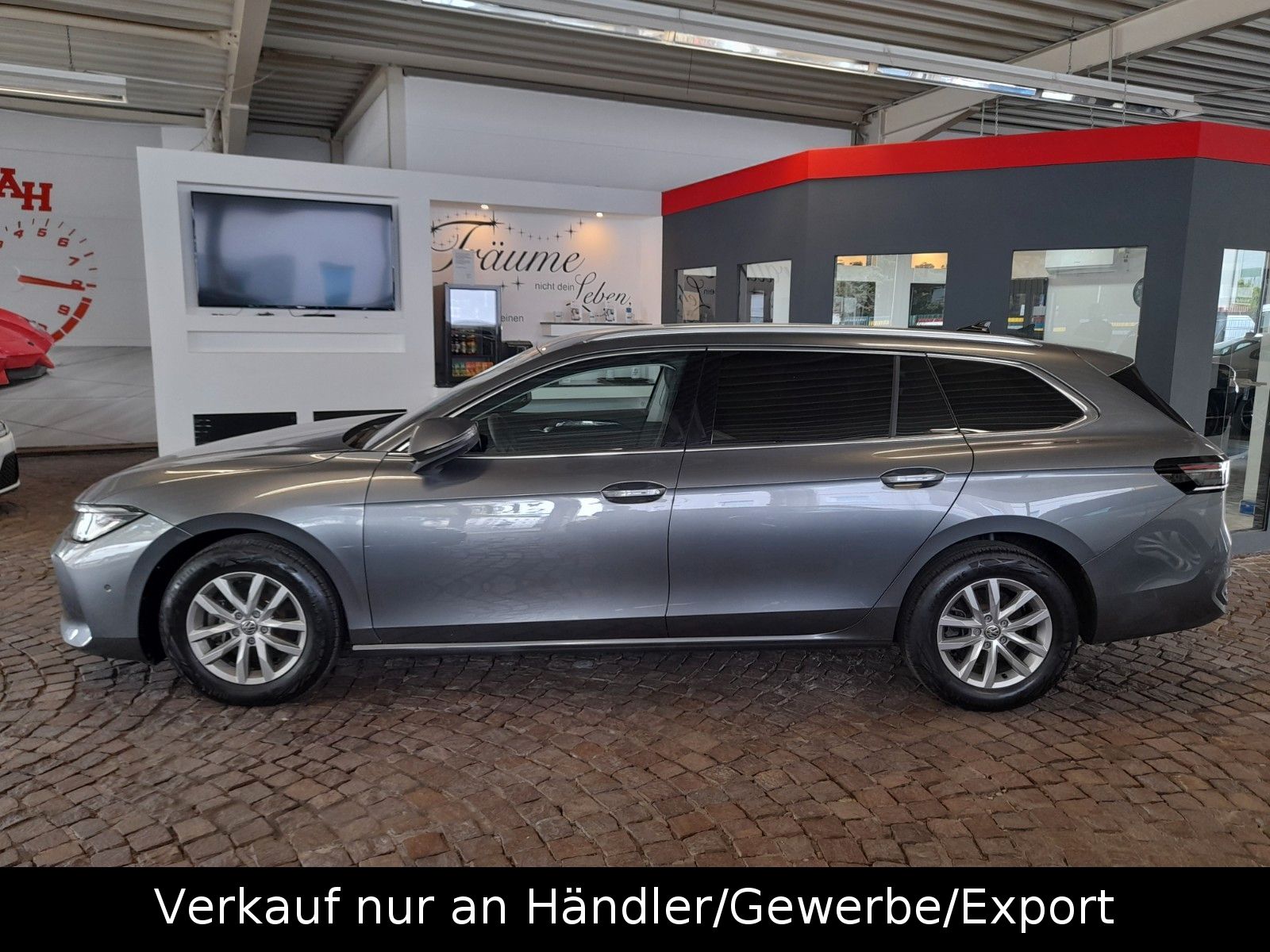 Volkswagen Passat Variant 1.5 eTSI 110 kW Business imagem 2