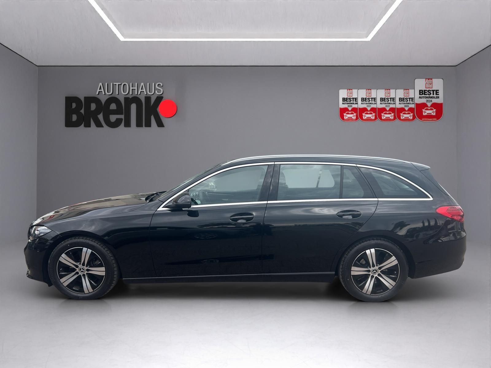 Mercedes-Benz C 200 d Avantgarde *Navi/RFK/LED/SHZ/PDC/LHZ* imagem 2