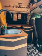 Volkswagen VW T5 Hochdach Lithium,Solar,Tempomat,Bearlock - Wohnwagen in Hannover