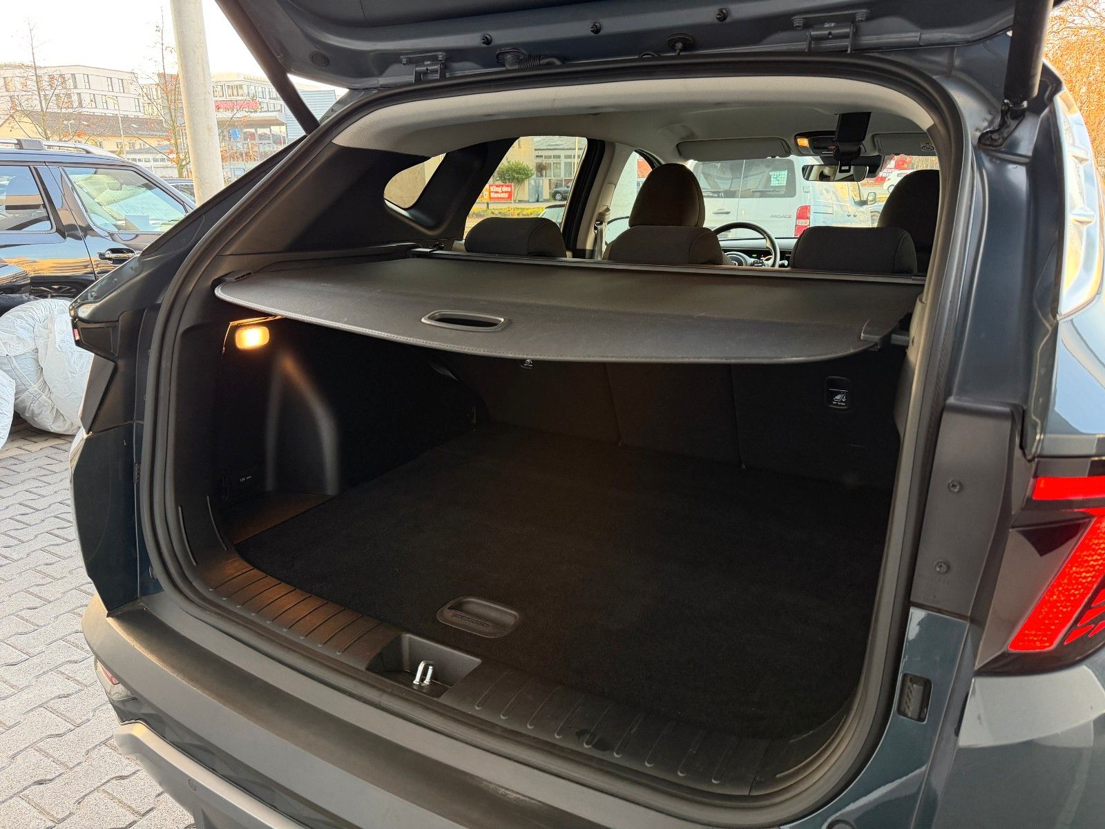 Fahrzeugabbildung Hyundai Tucson Trend 150PS Navi/Kamera/LED!