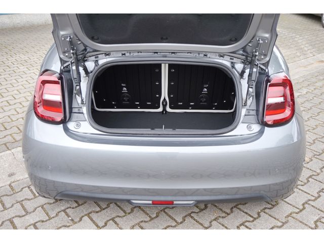 500e Cabrio e La Prima *R-Kamera*LED*SHZ*Navi*