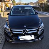 Mercedes-Benz B200D Automatik/Navi/AHK Winter- & Sommerreifen  - Mercedes-Benz 200: D