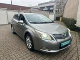 Toyota Avensis Combi 2.2 D-4D AUTOMATIK, *TÜV NEU* - Toyota Avensis mit Diesel-Antrieb: Kombi, Automatik, 2.2